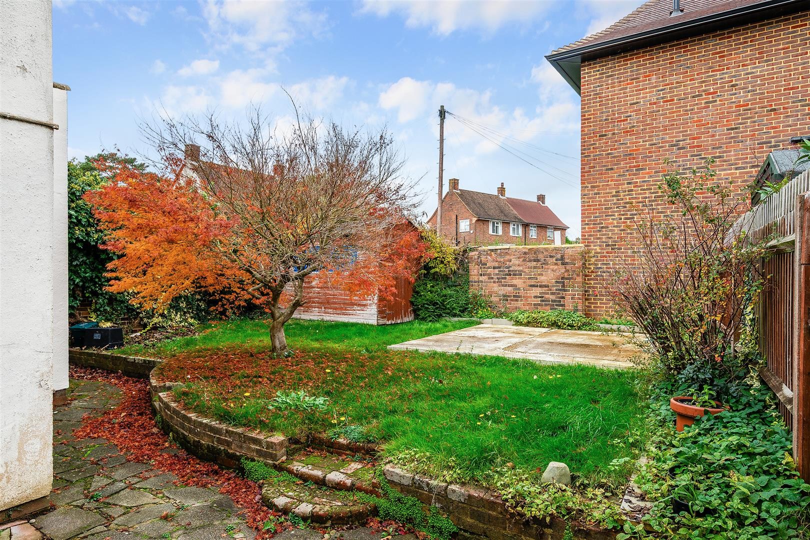 Burgh Heath, Tadworth image 12