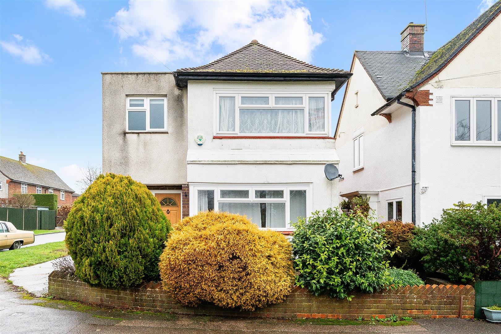 Burgh Heath, Tadworth image 13