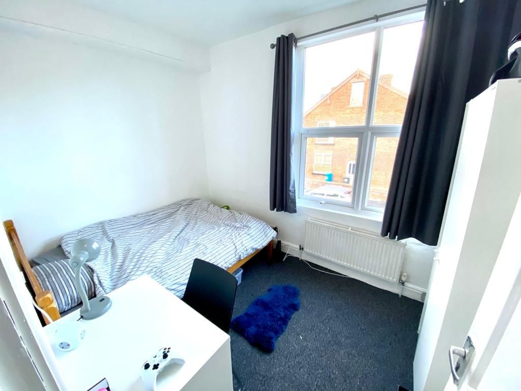 97 Stalker Lees Road, Ecclesall  image 3