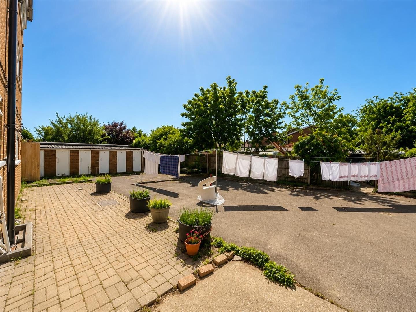 Hoe Lane, Enfield image 14
