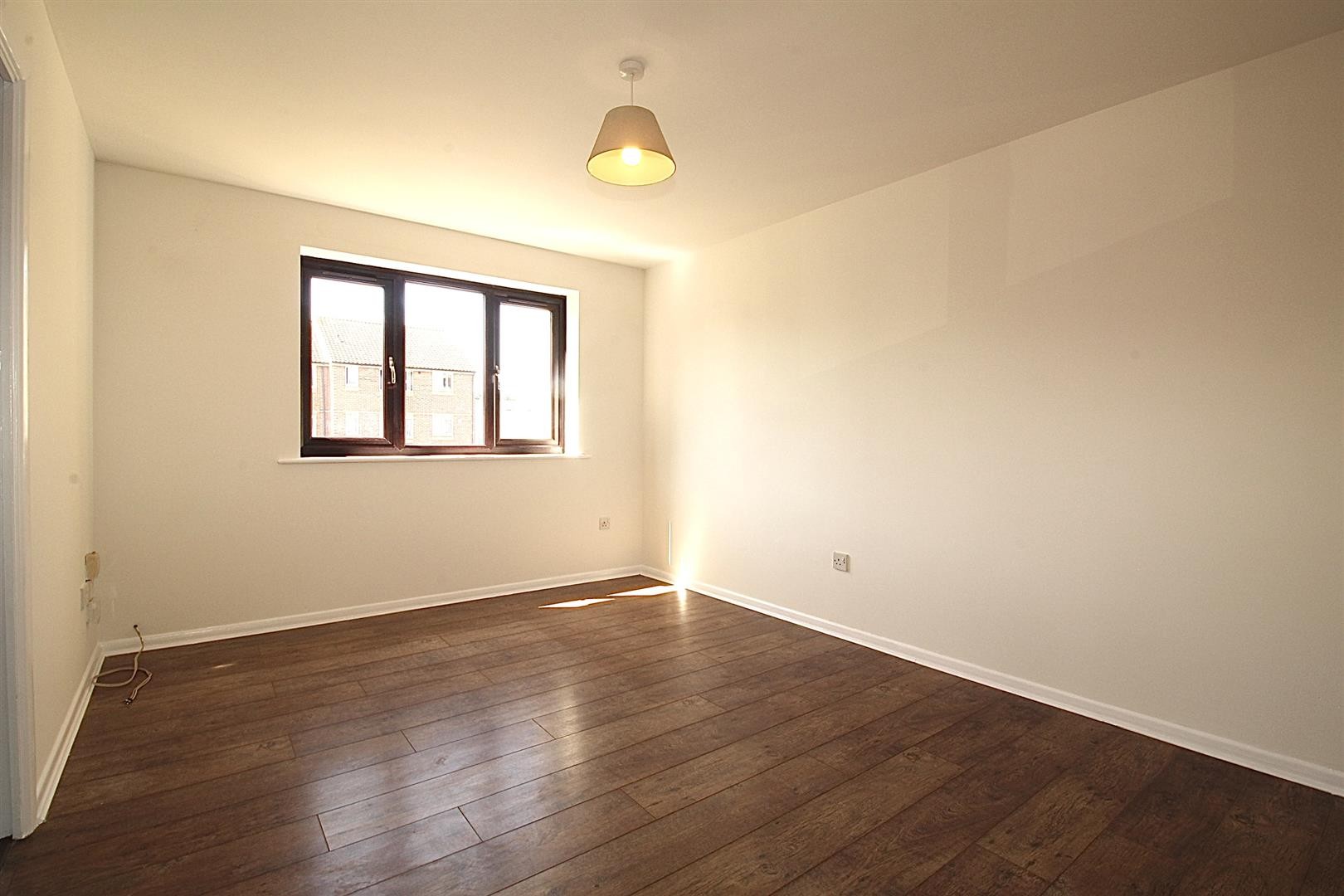 Linwood Crescent, Enfield image 2