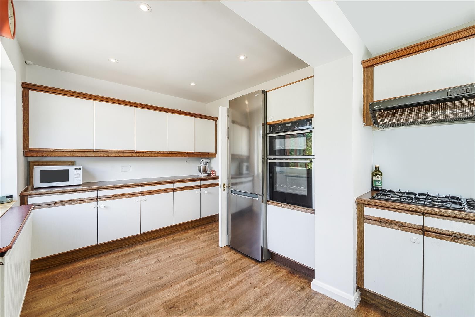 Tangier Way, Burgh Heath, Tadworth image 9