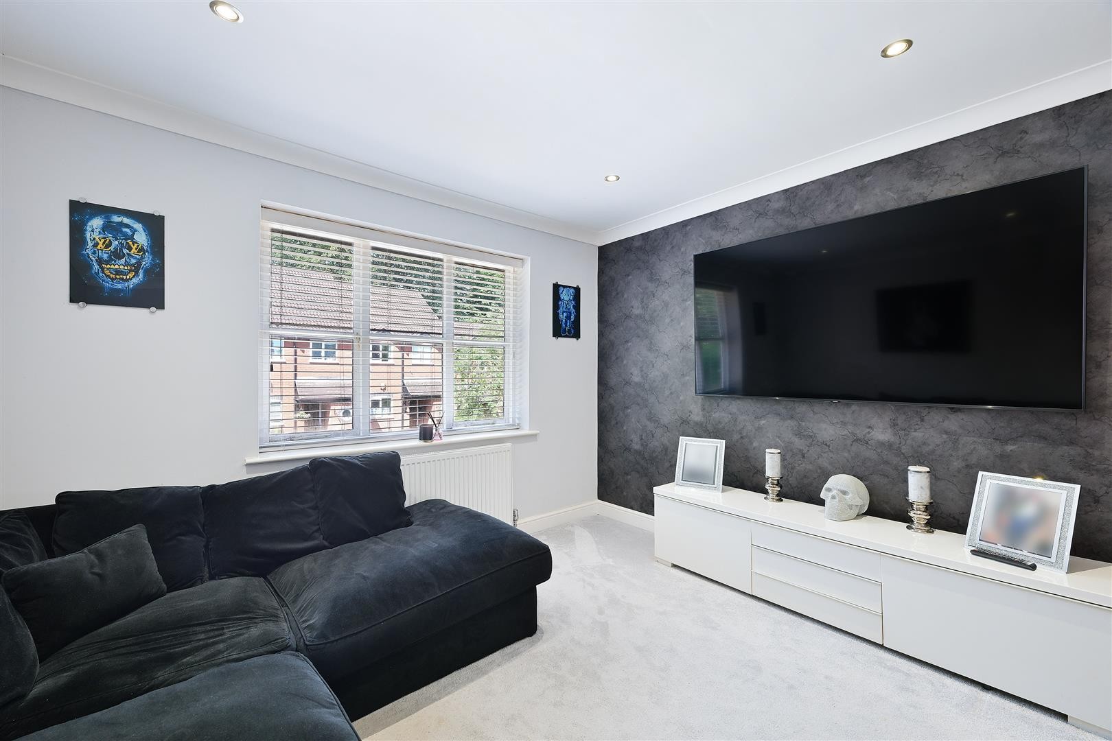 Kensington House, Upper Dunnymans, Banstead image 5