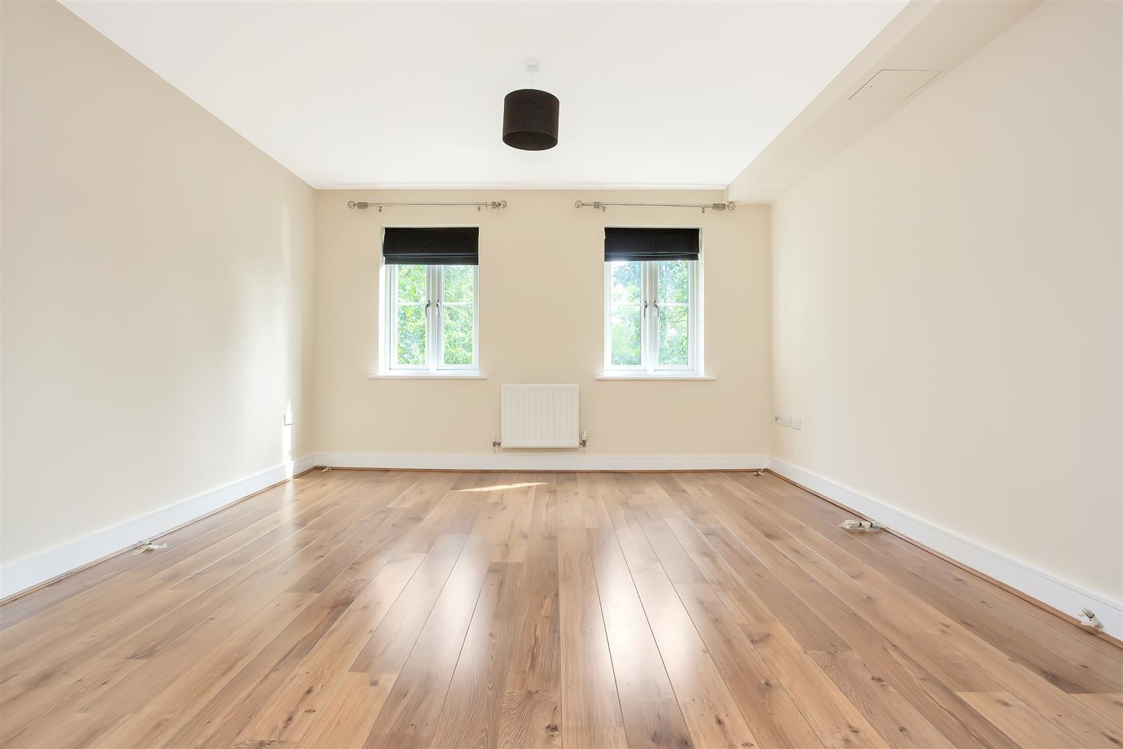 Hurley Close, Banstead image 8