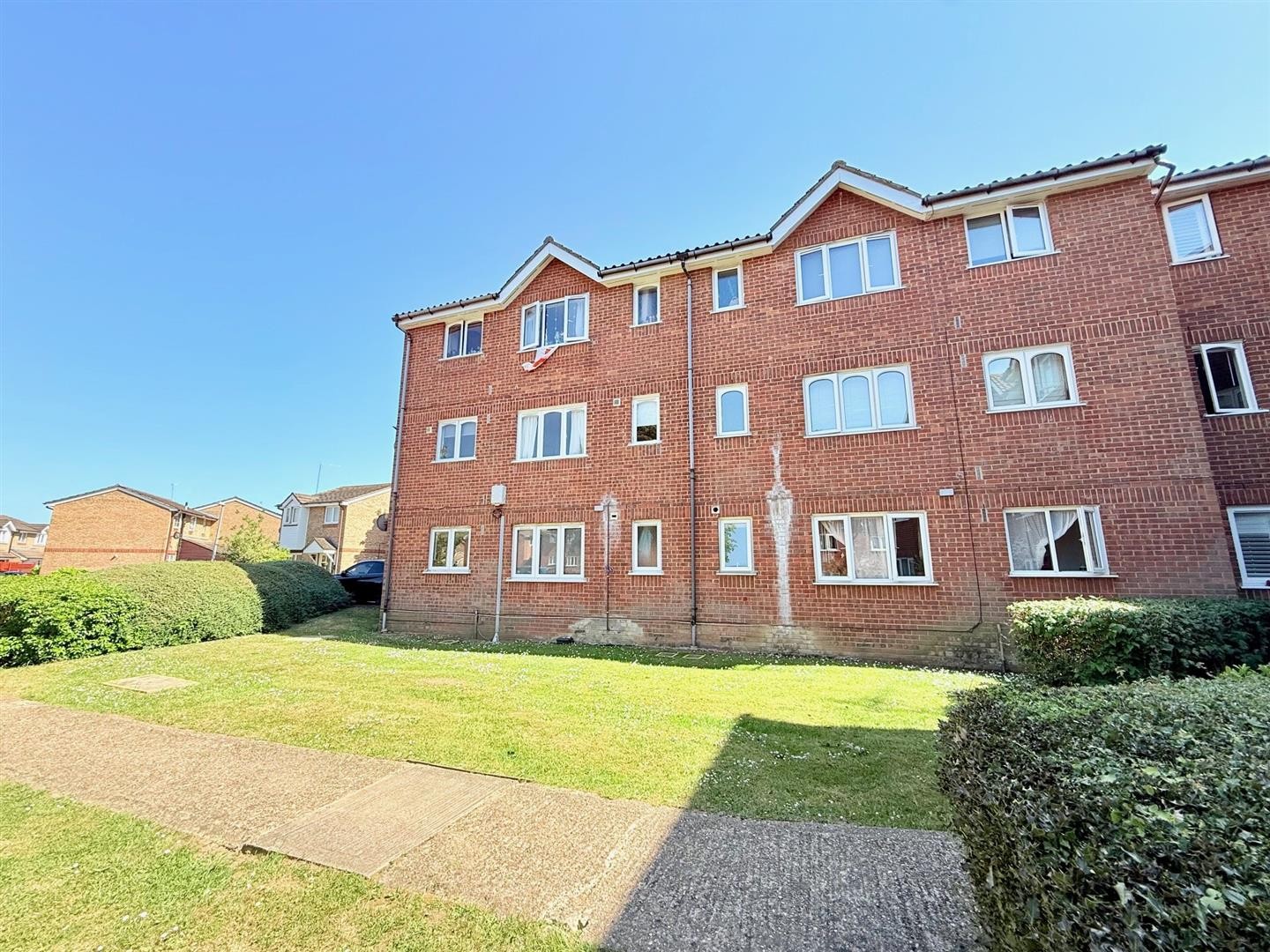 Howard Close, Waltham Abbey image 8