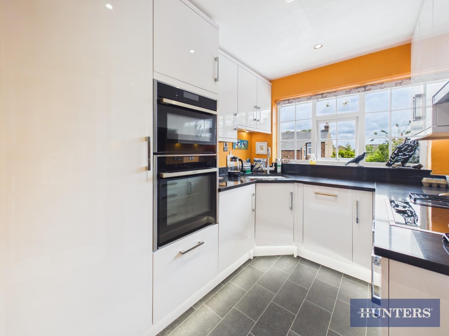 St. Oswalds Court, Filey, YO14 9EY image 3