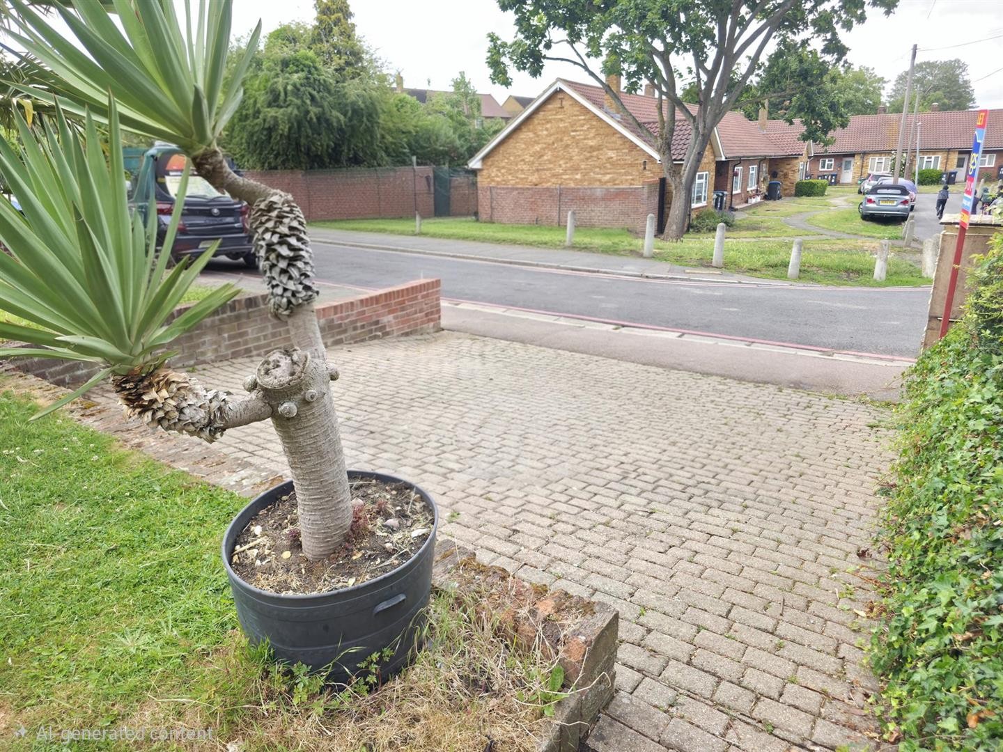The Gladeway, Waltham Abbey image 17