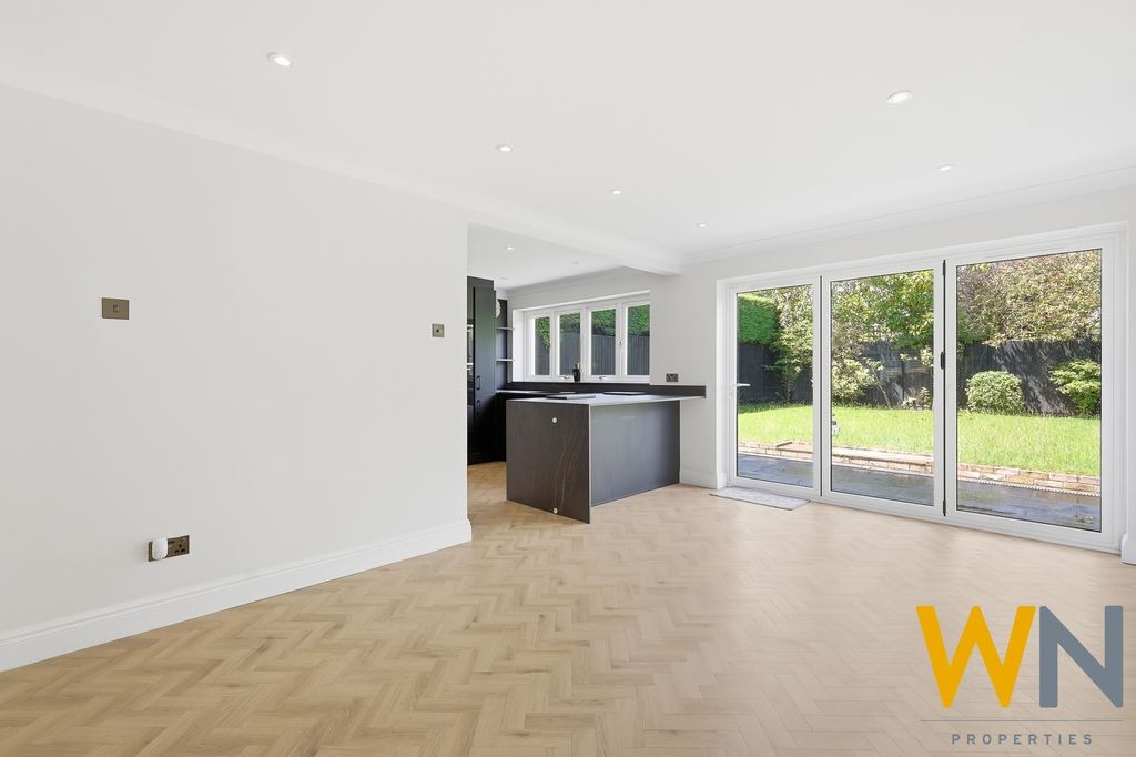 Kilworth Avenue, Brentwood image 22