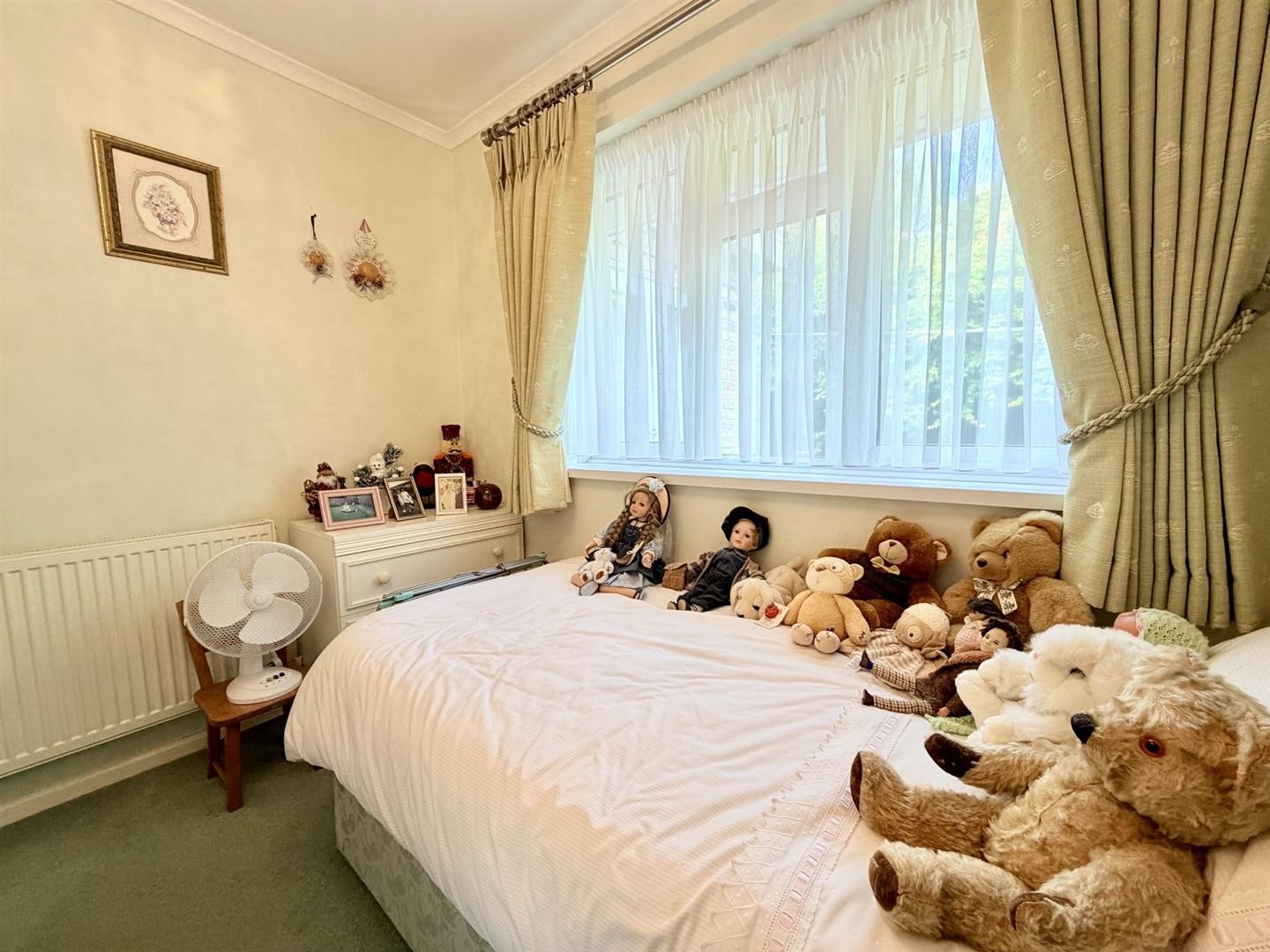 Mead Court, Waltham Abbey image 12