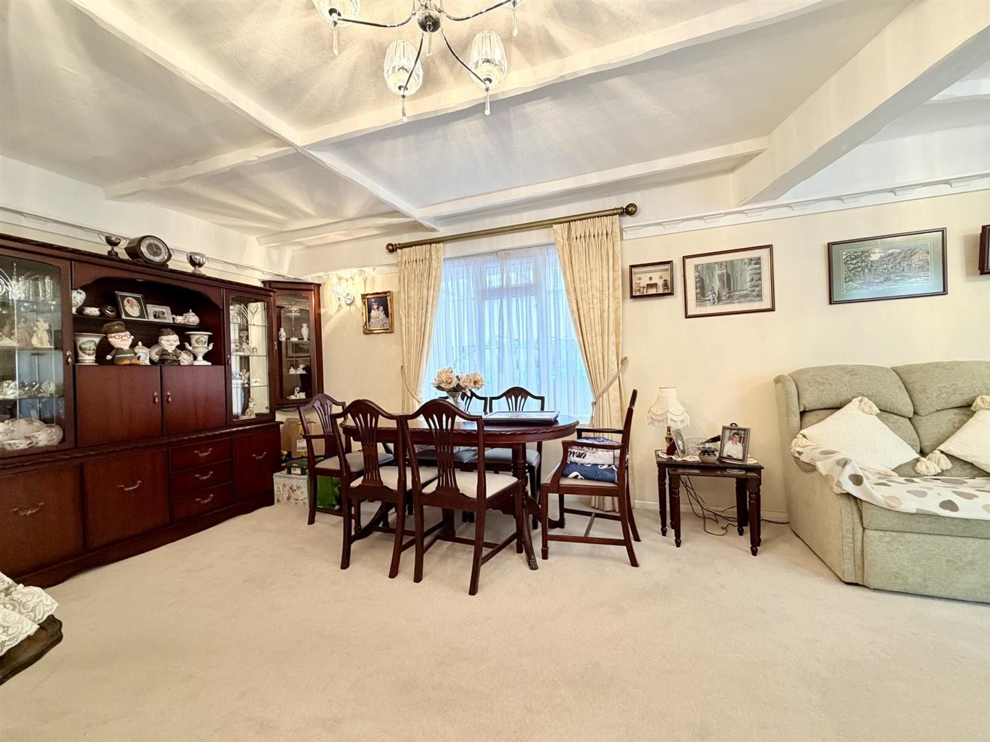 Mead Court, Waltham Abbey image 4