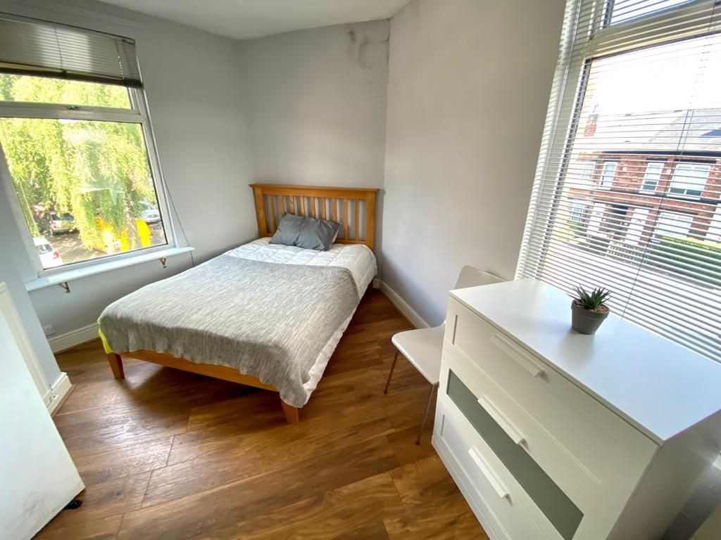 61a Lancing Road, City Centre image 7