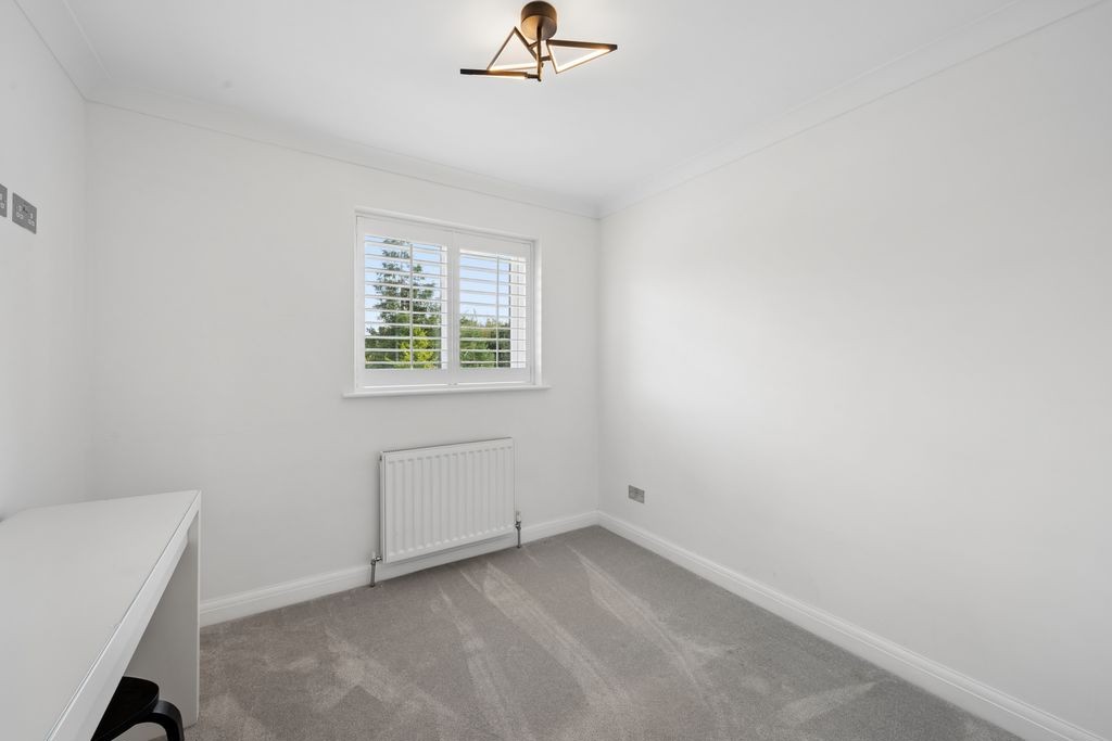 Ross Avenue, Whitefield, Manchester image 33