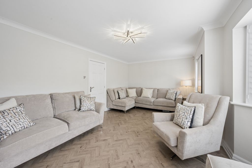 Ross Avenue, Whitefield, Manchester image 6